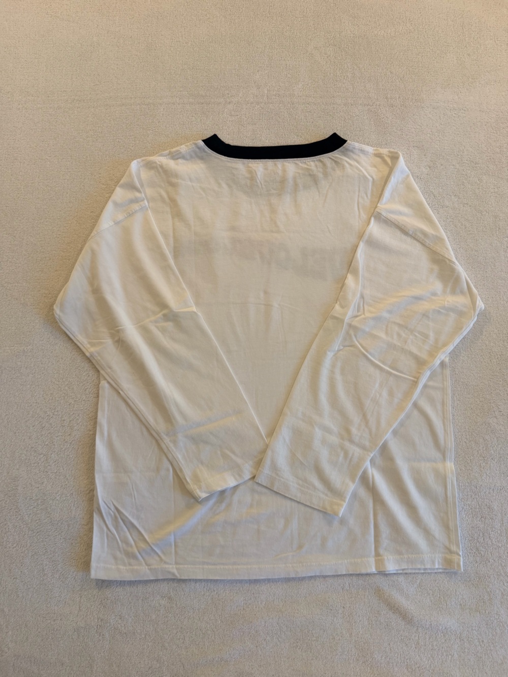 J. Crew White Long-Sleeve Tee with Black 'LOVE' Graphic - Picture 2 of 3